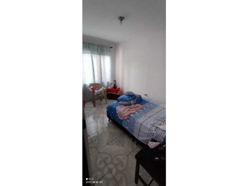 EDIFICIO EN VENTA EN EL SIETE DE AGOSTO — foto 2