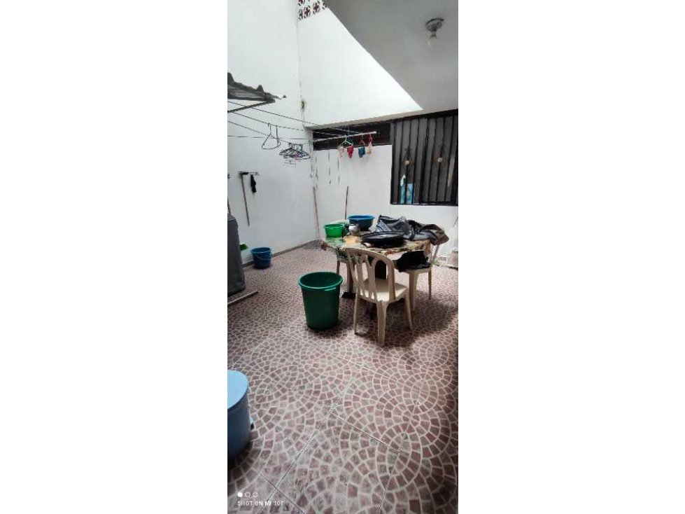 EDIFICIO EN VENTA EN EL SIETE DE AGOSTO — foto 3