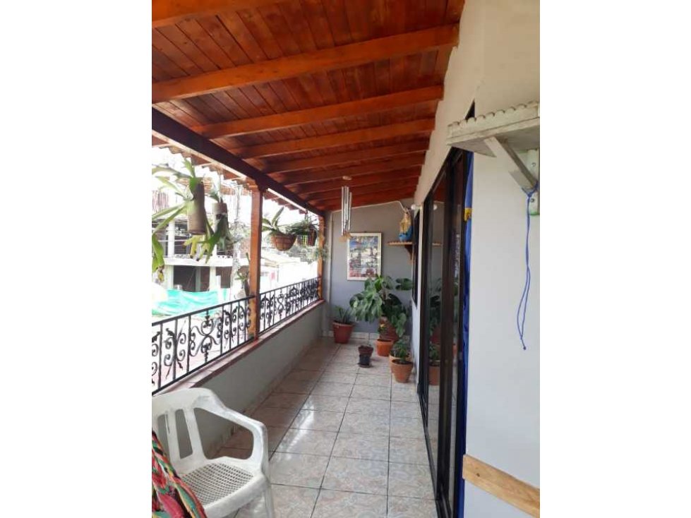 Casa y locales en venta , en vegachi , Antioquia, Colombia. — foto 3