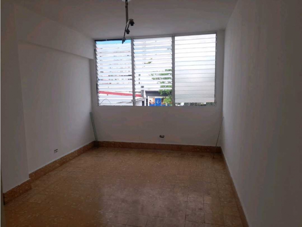 EDIFICIO EN VIA ESPAÑA PARA INVERSION A PASOS DE VIA ARGENTINA 654M2 — foto 3