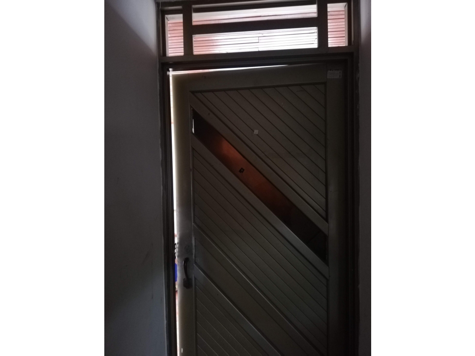 EDIFICIO LA PALMA CARRERA 4 15 51 APARTAMENTO 201 - 2