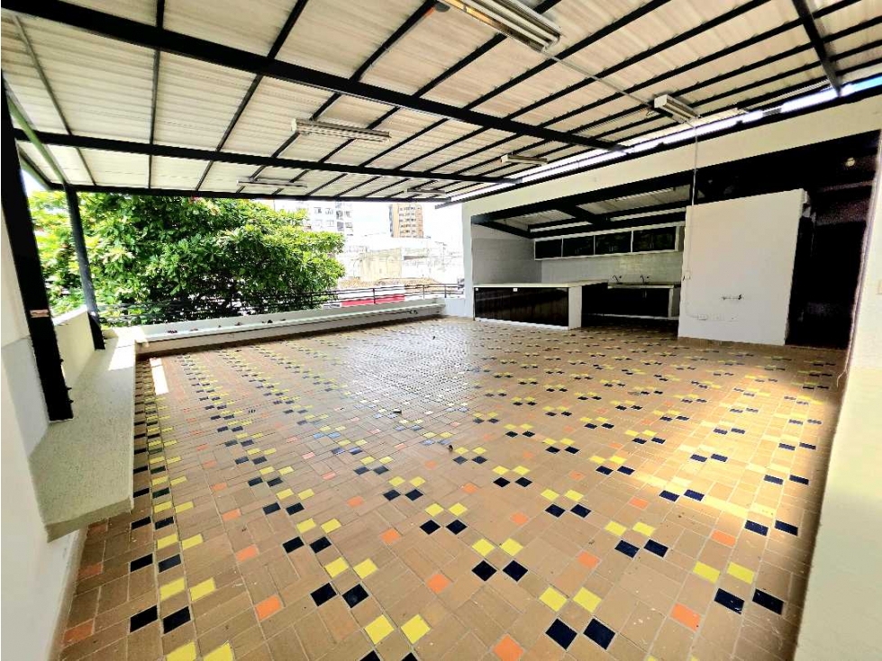 EDIFICIO para LOCAL oficinas y bodega frente CC PASARELA NORTE DE CALI — foto 6
