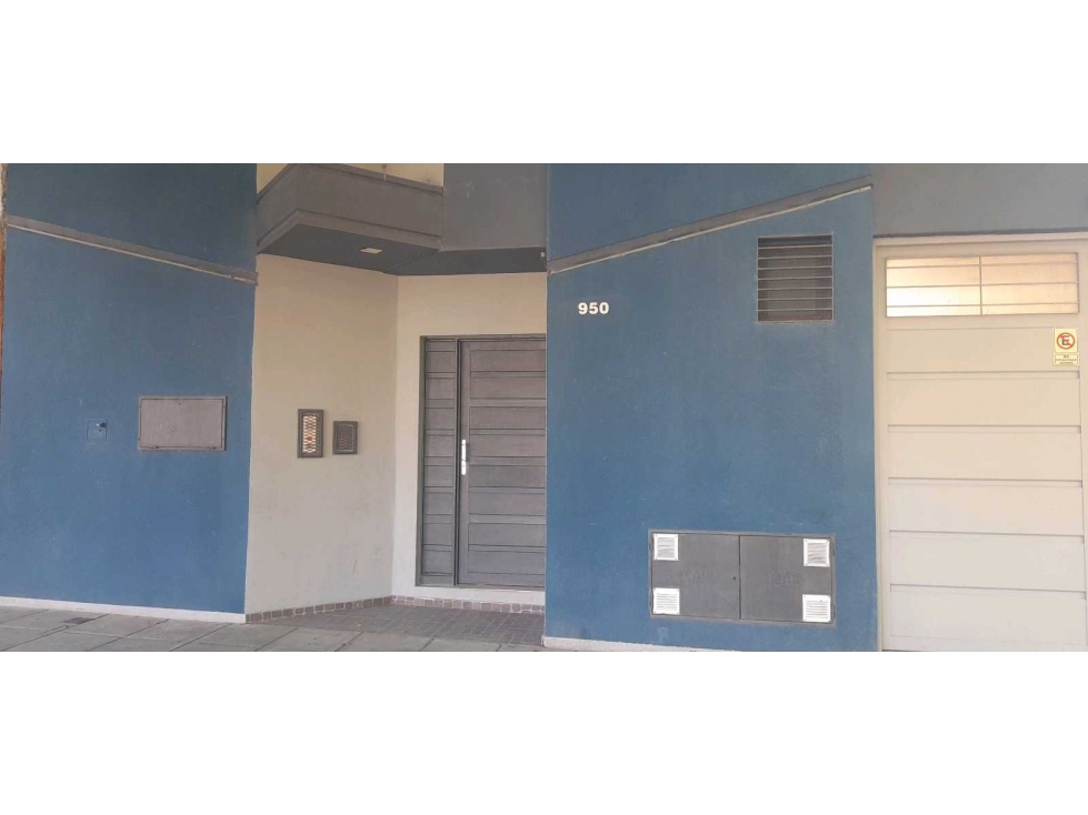 Edificio premium en alquiler 5 oficinas amplias 2baños,sala de reunión - 3