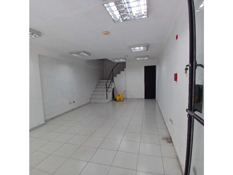 EL CANGREJO / VIA ARGENTINA / LOCAL COMERCIAL / 100M2 - 4