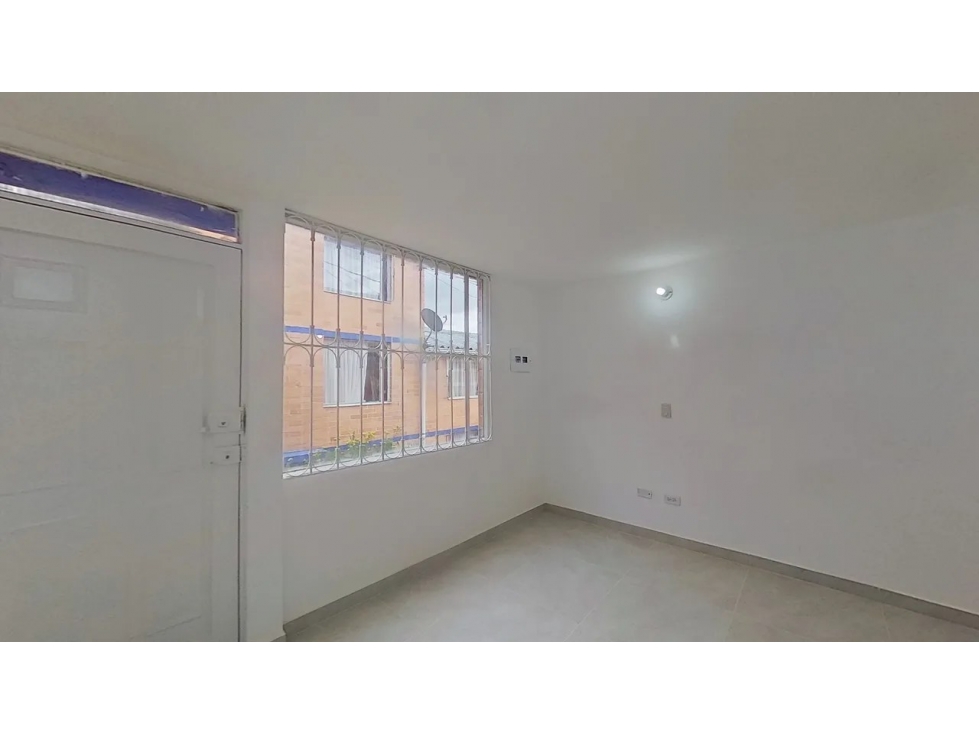 El Codito, Usaquén - 3H/2B + Bajó $23.1M · Casa vista exterior — foto 2