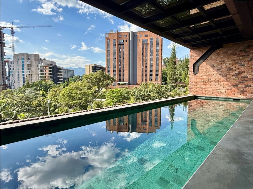El Loft más espectacular para la renta en el Poblado!