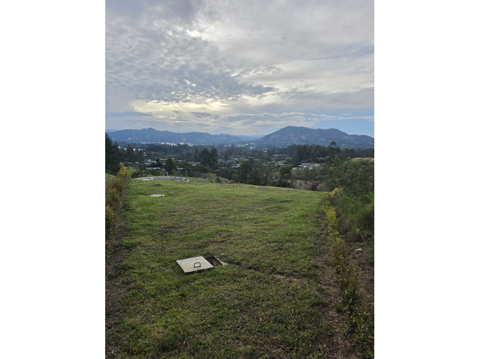 EL LOTE QUE MIRA AL HORIZONTE, NO AL VECINO — foto 6