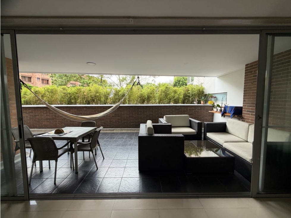 EL POBLADO| LOMA GONZÁLEZ