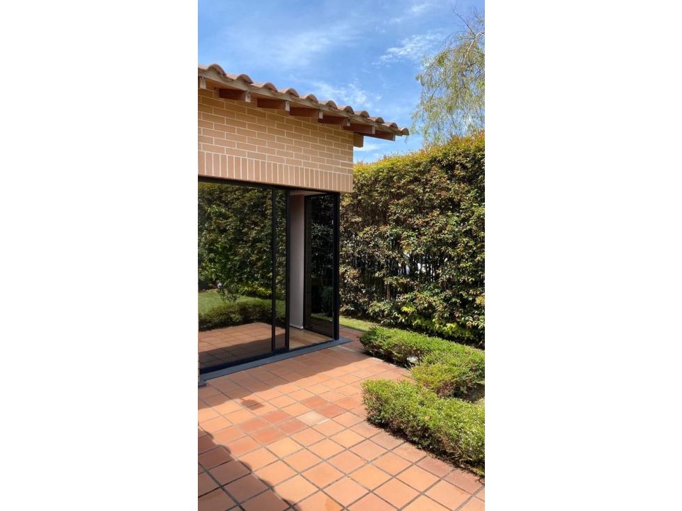 EL RETIRO — foto 2