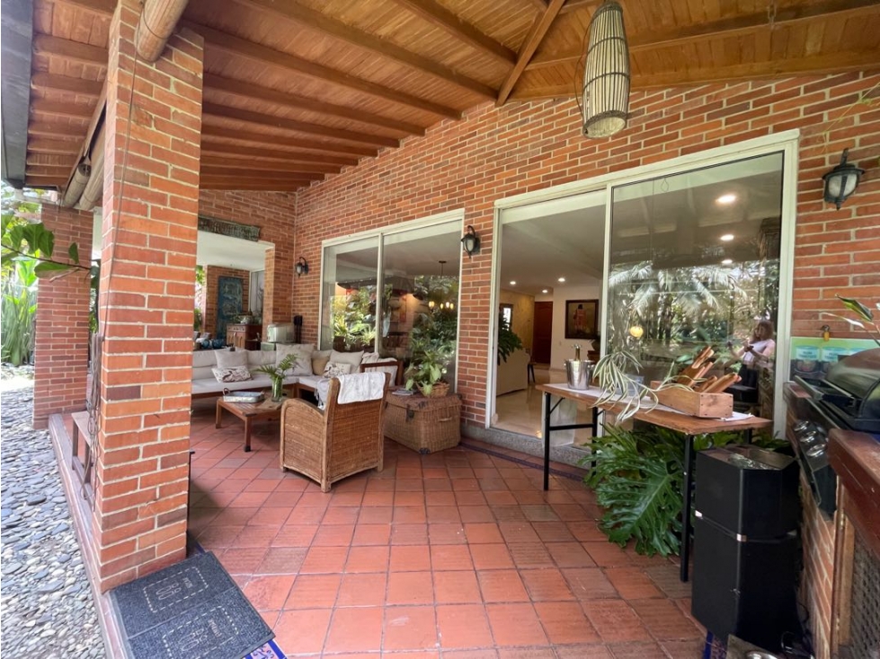 El TOP de la casa: SÚPER TERRAZA CON BBQ Y MANGA! Envgdo Benedictinos — foto 6