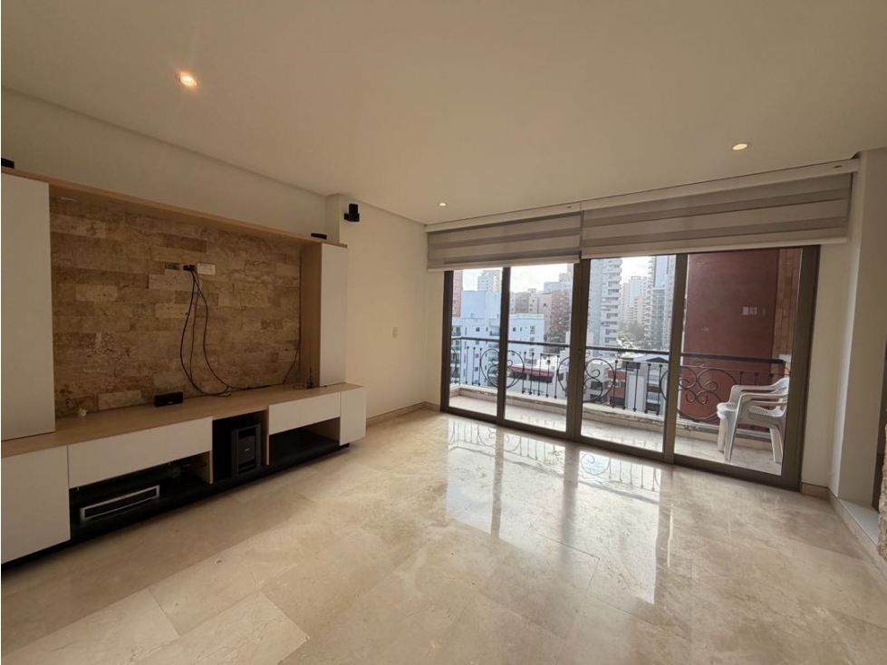 ELEGANTE APARTAMENTO EN ARRIENDO EN VILLA COUNTRY
