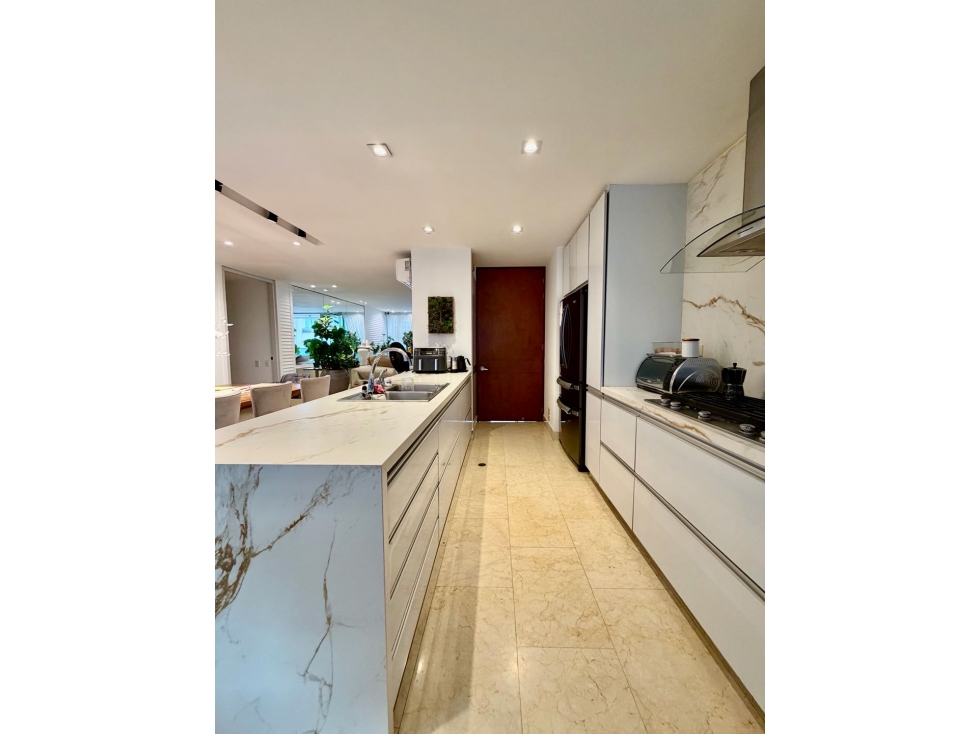 ELEGANTE APARTAMENTO EN VENTA EN BOULEVARD DE BUENA VISTA. 225 metros — foto 6