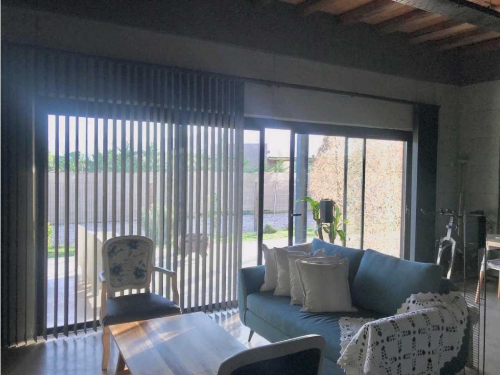 Elegante hogar de lujo con vista a la montaña y amplios espacios - 5