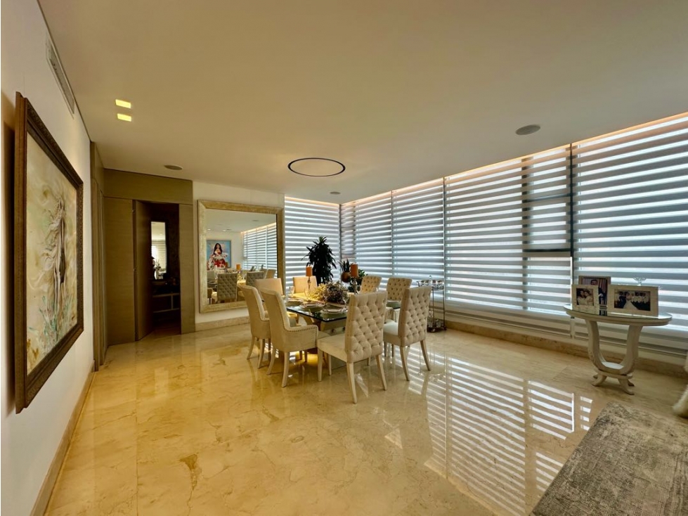 ELEGANTE Y EXCLUSIVO APARTAMENTO EN VENTA EN BARRIO EL GOLF — foto 4