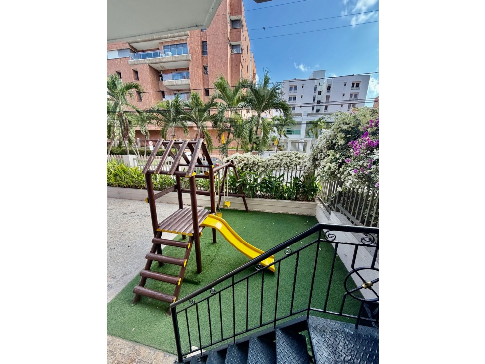 ELEGANTE Y TOTALMENTE REMODELADO APARTAMENTO EN VENTA DE 192 METROS
