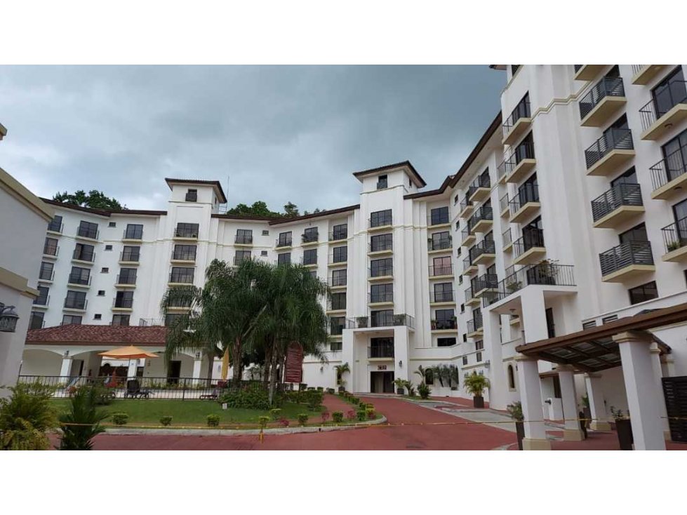 EMBASSY VILLAGE. AMPLIO APARTAMENTO