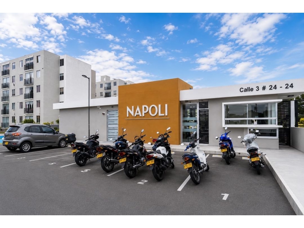 EN ALQUILER APARTAMENTO QUINTO PISO CONJUNTO NAPOLI PALMIRA VALLE
