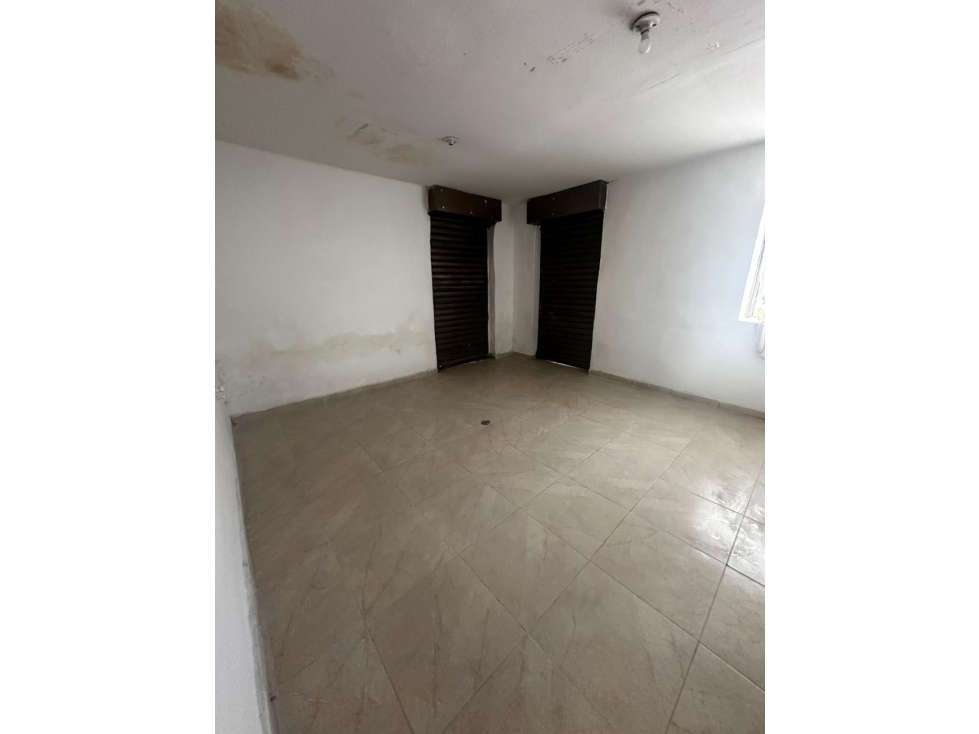EN ALQUILER CASA CON LOCAL COMERCIAL BARRIO COLOMBINA PALMIRA VALLE - 3
