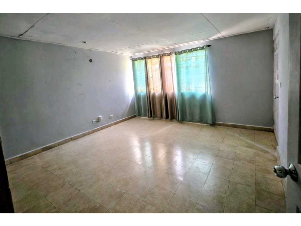 En venta amplia casa con valor comercial en Doleguita David — foto 3