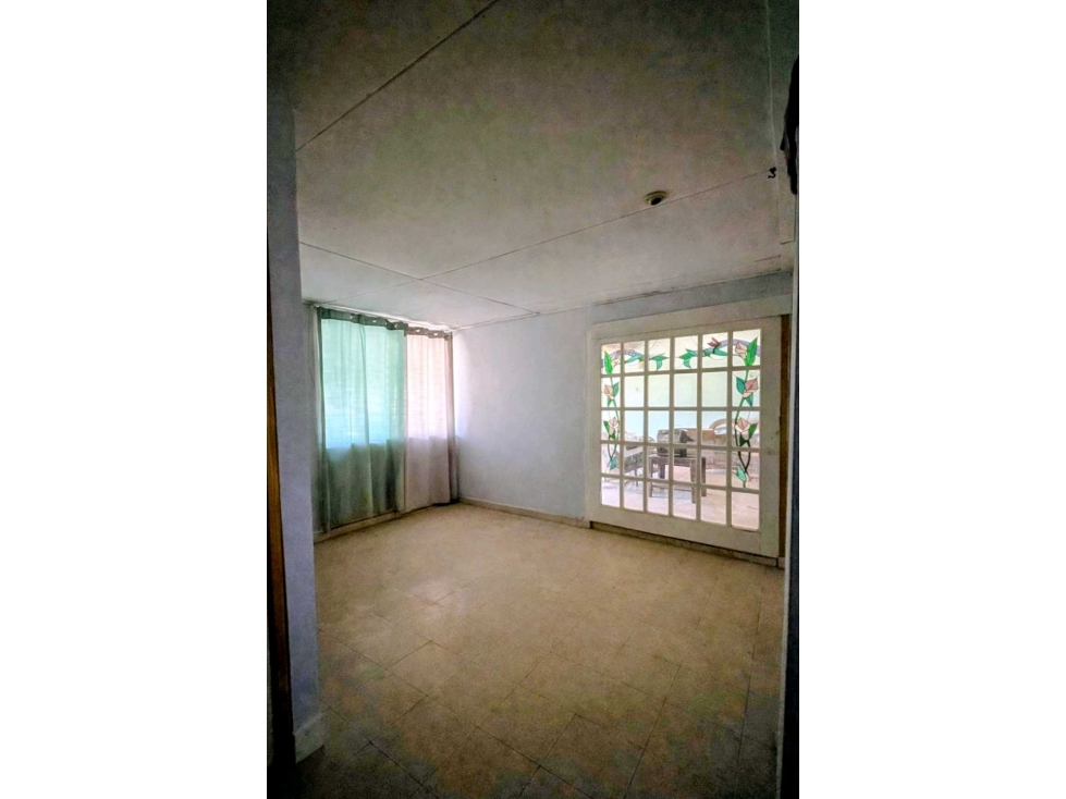 En venta amplia casa con valor comercial en Doleguita David — foto 4