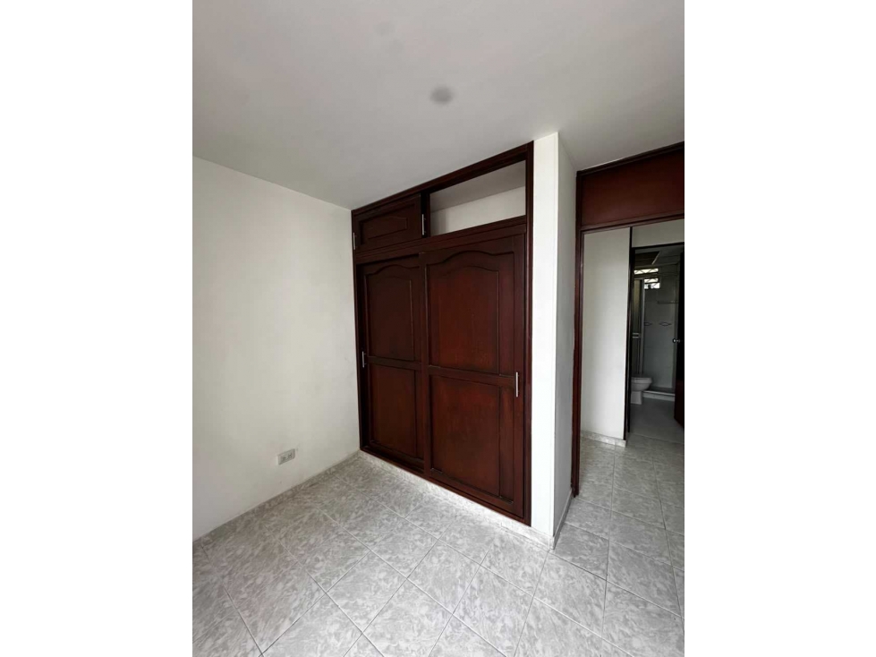 EN ALQUILER SEGUNDO PISO EN CONJUNTO ABEDULES CALI VALLE DEL CAUCA - 6