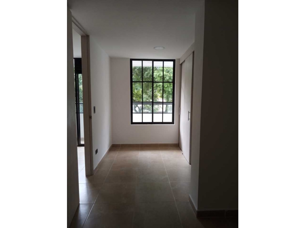 SE ARRIENDA APARTAMENTO EN ITAGUI CERCA AL EXITO — foto 4
