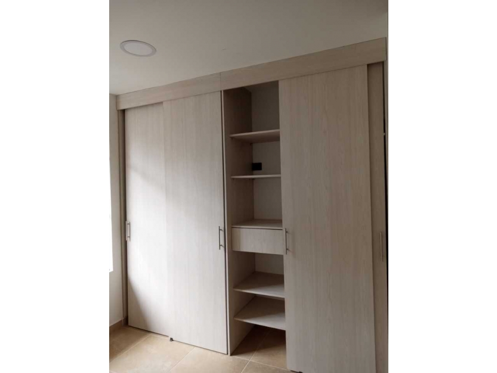 SE ARRIENDA APARTAMENTO EN ITAGUI CERCA AL EXITO — foto 5