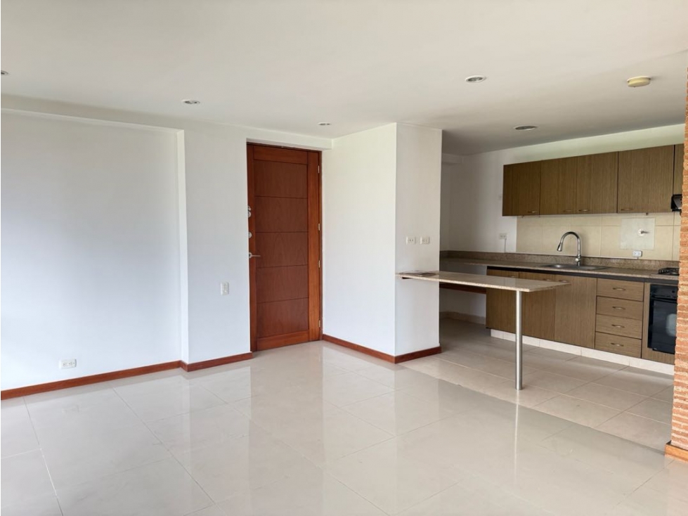 En arriendo apartamento loma de benedictinos - 3