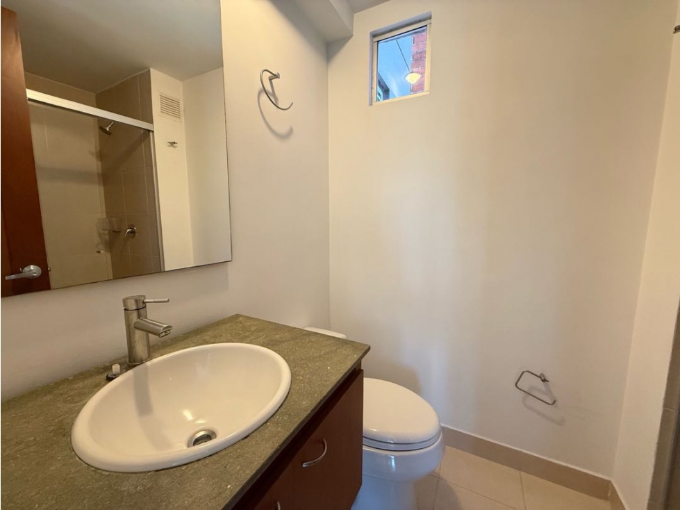 En arriendo apartamento loma de benedictinos - 5