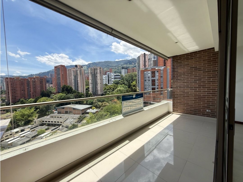En arriendo apartamento los balsos