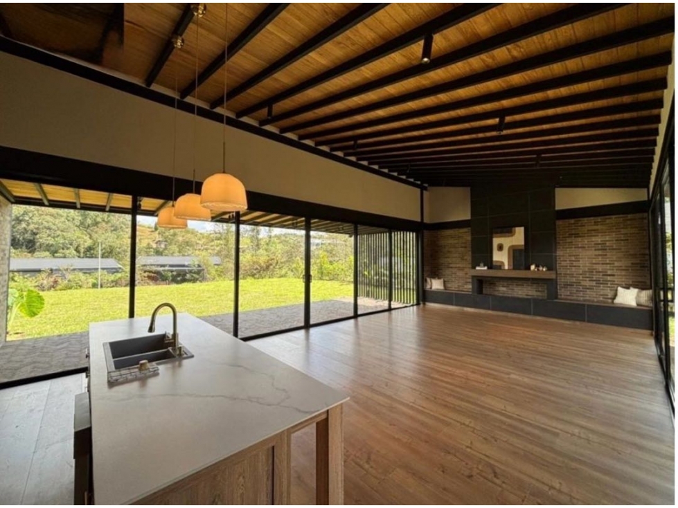 En arriendo casa de un solo nivel en Monte Sereno, El Retiro — foto 2
