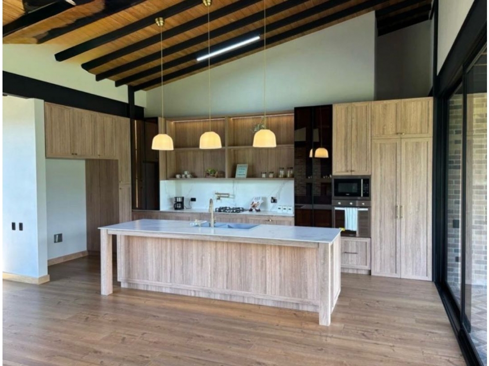 En arriendo casa de un solo nivel en Monte Sereno, El Retiro — foto 4