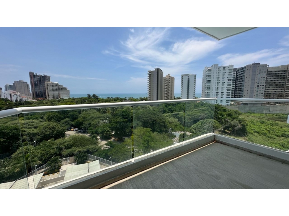 En arriendo en bello horizonte con vista al mar