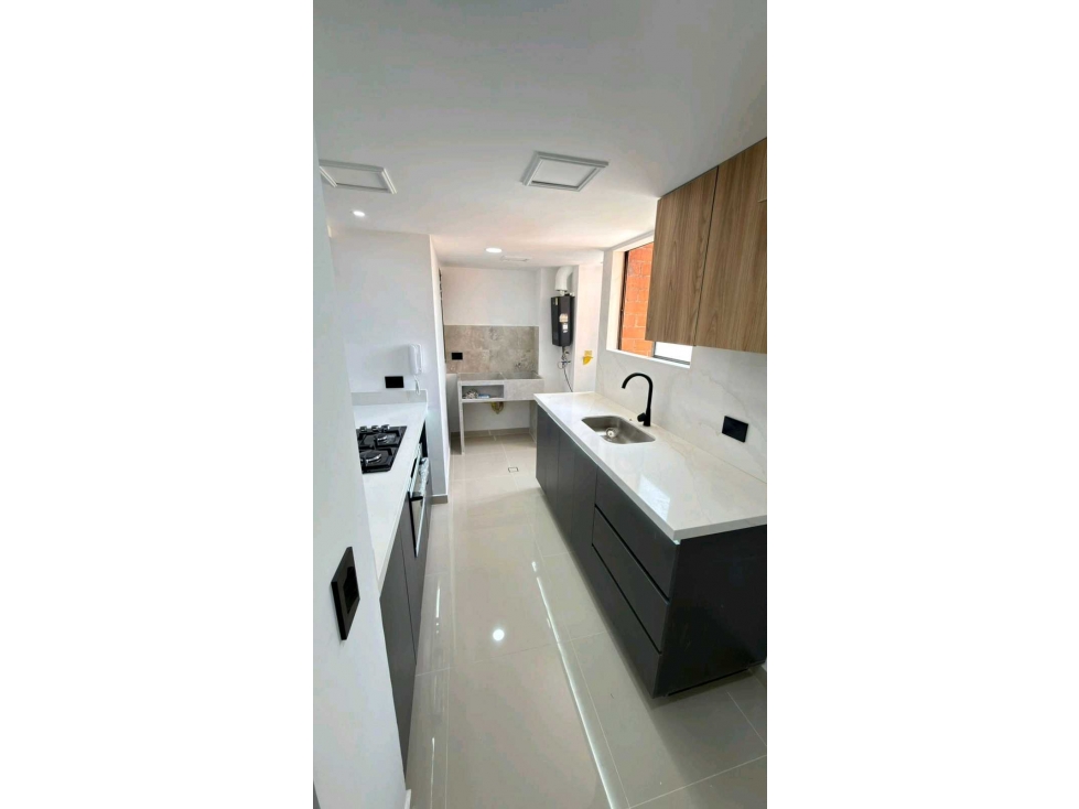 En el corazón de laureles ( MEDELLIN ) — foto 2