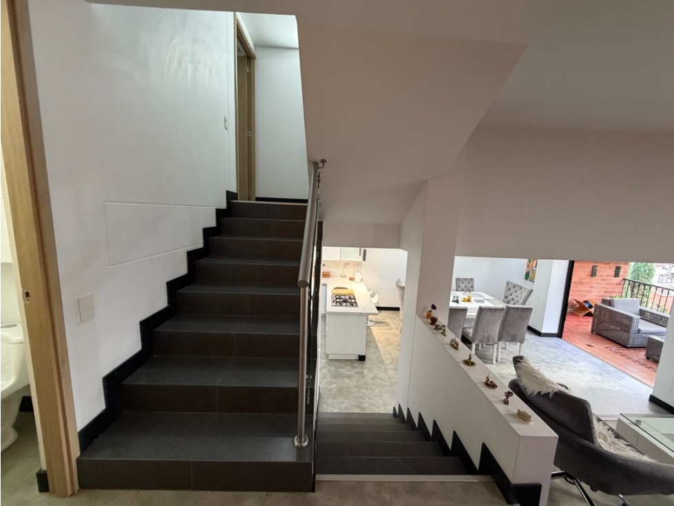 Hermosa casa totalmente remodelada en renta con o sin muebles — foto 5