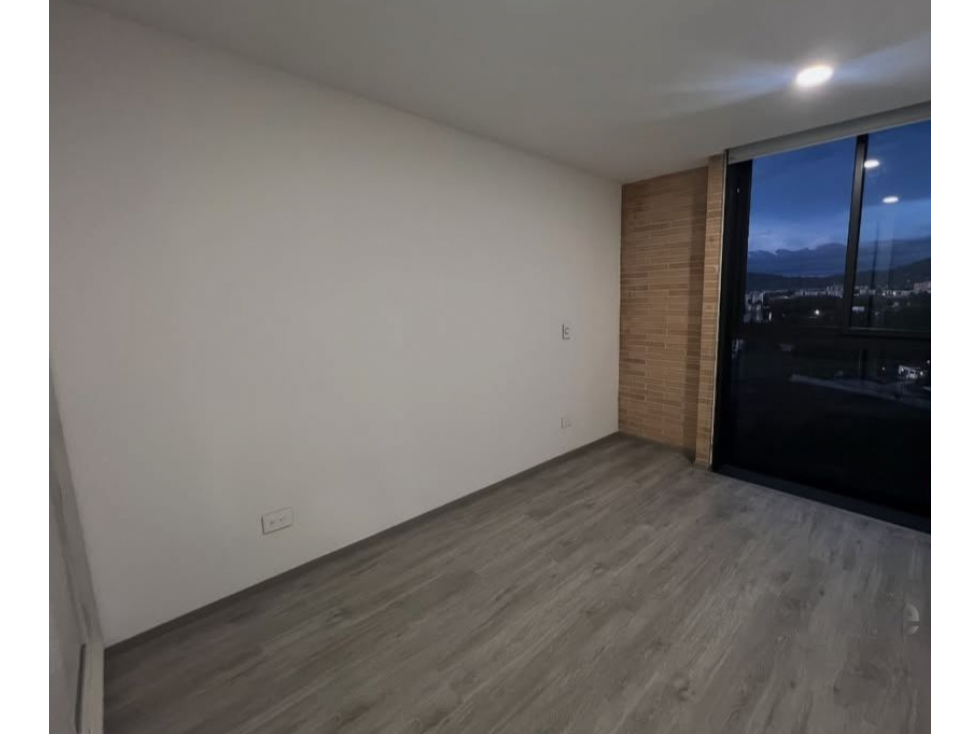EN RENTA APARTAMENTO PINARES ALTO PEREIRA