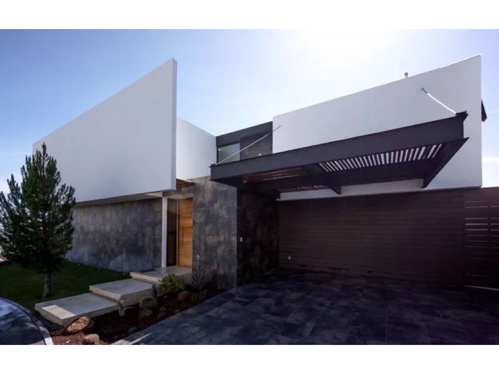 EN VENTA CASA EN CLUB DE GOLF LA LOMA SLP - 1