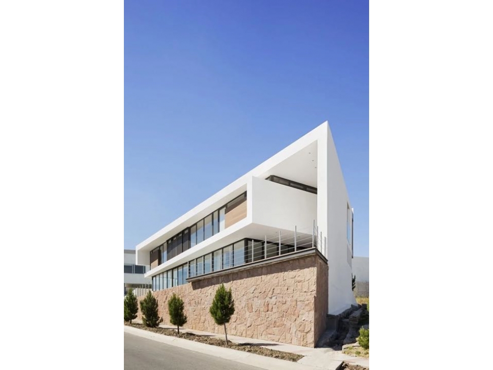 VENTA CASA EN CLUB DE GOLF LA LOMA SLP - 3