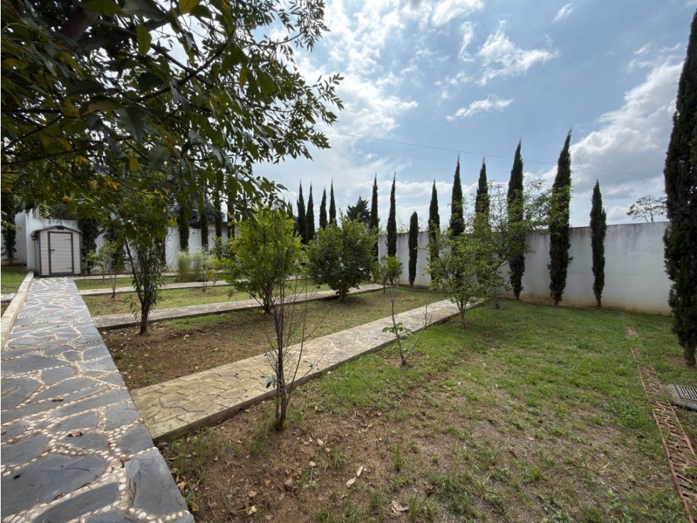 EN RENTA | JARDÍN CON ÁRBOLES FRUTALES EL PIPIOL | VALLE DE BRAVO - 5