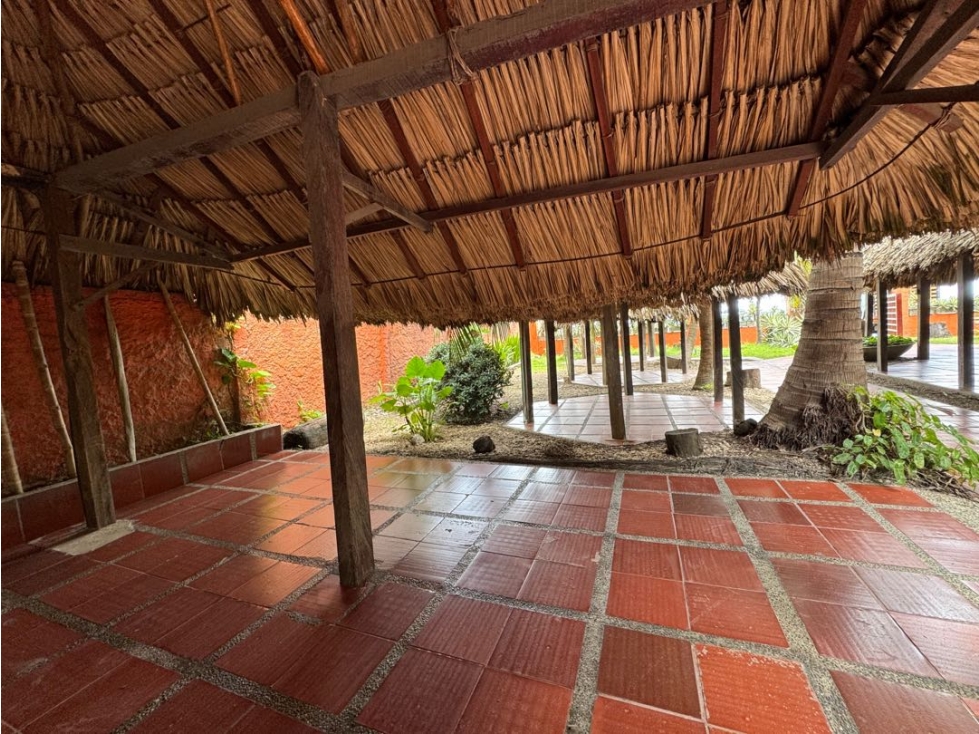 EN RENTA!Lote en Bocagrande frente a la playa! — foto 5