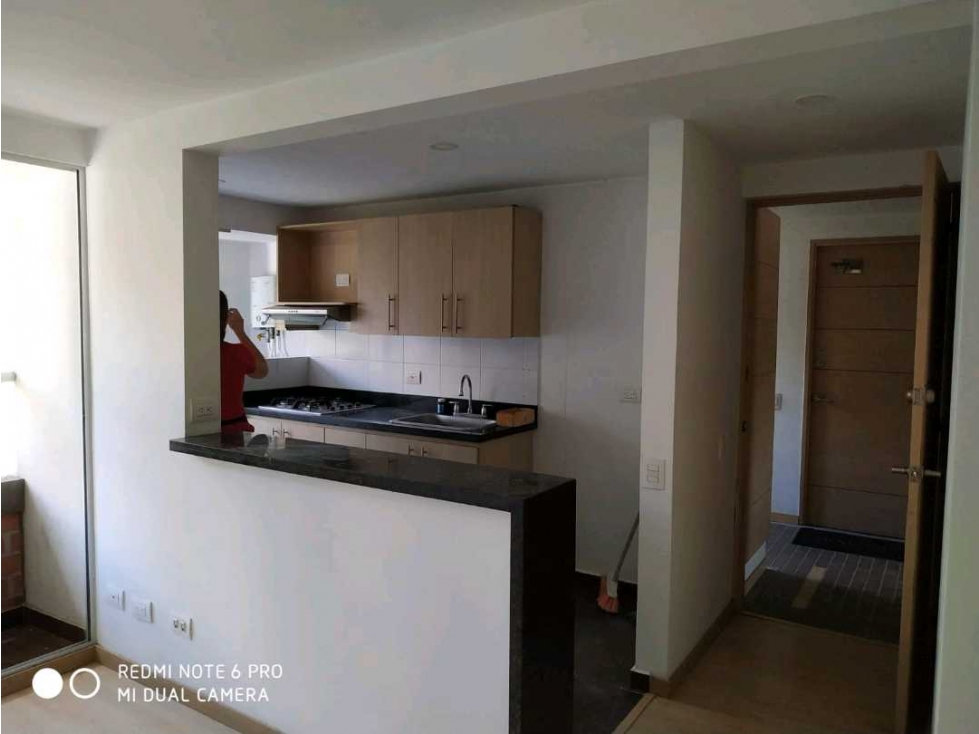 EN SABANETA Apartamento en Venta Loma Linda Sector Aves María