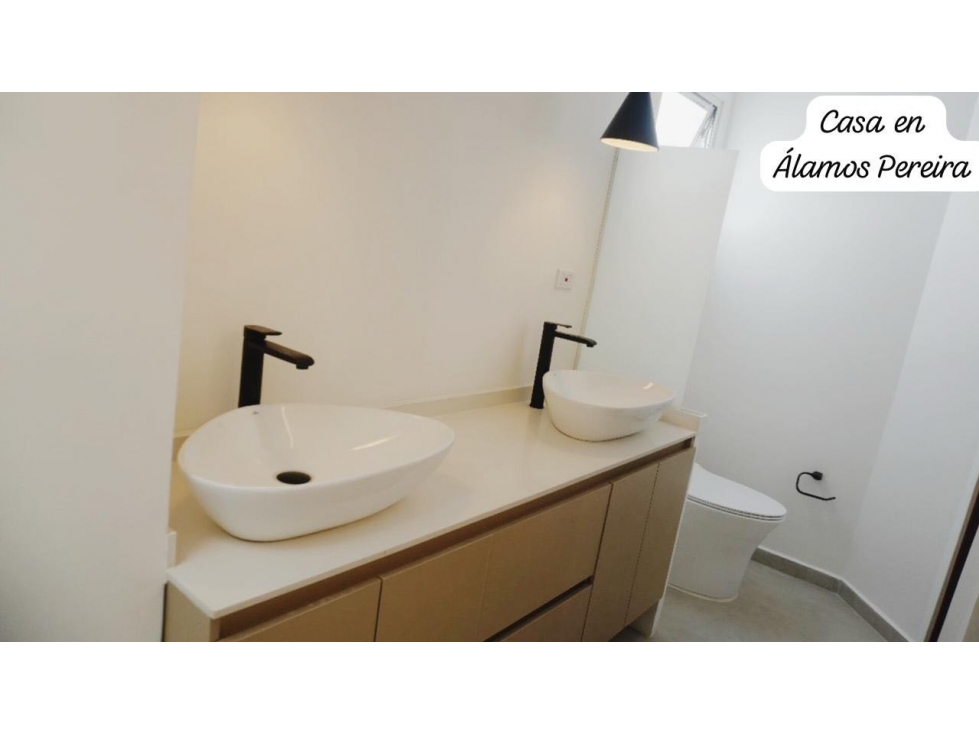 EN VENTA AMPLIA CASA EN SECTOR ALAMOS PEREIRA — foto 3