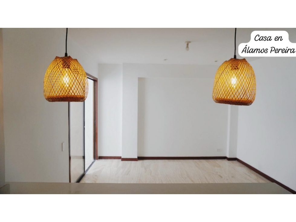 EN VENTA AMPLIA CASA EN SECTOR ALAMOS PEREIRA — foto 5