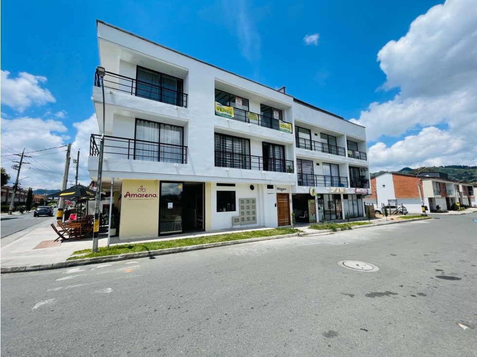 EN VENTA APARTA ESTUDIO NUEVA 3ER PISO EN LA CEJA SECTOR CC VIVA
