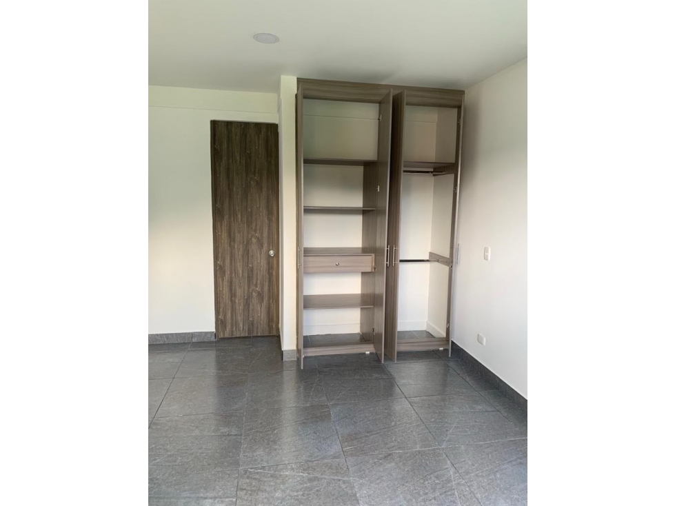 En venta Apartamento de una habitación en Maraya Pereira — foto 4