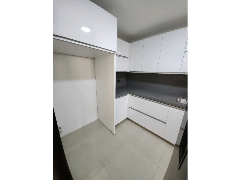 EN VENTA APARTAMENTO 2DO PISO SANTA FILOMENA VERSALLES NORTE CALI (JH) — foto 6