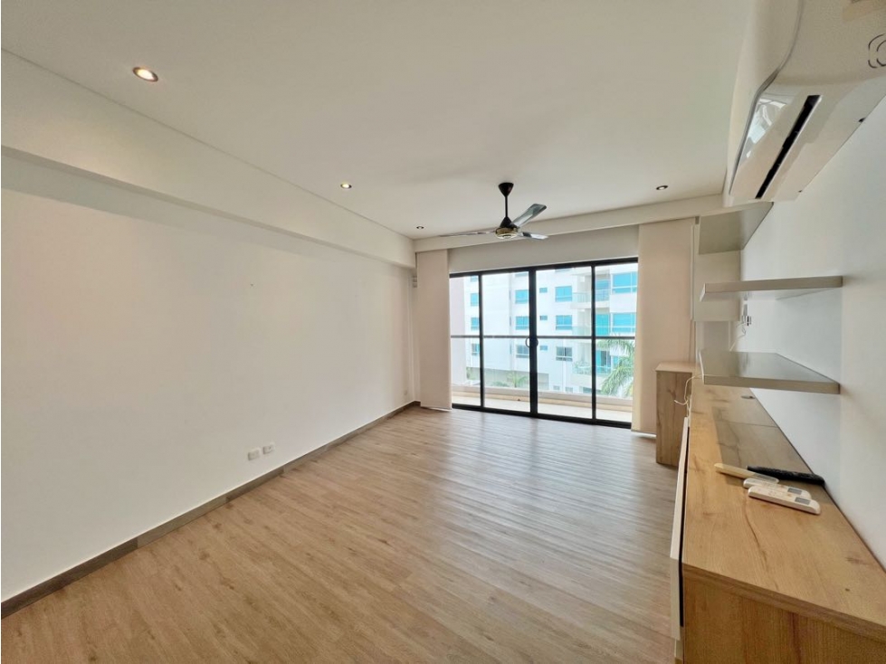 EN VENTA apartamento 3 alcobas EDIFICIO SOLEI en Cielo Mar Cartagena — foto 2