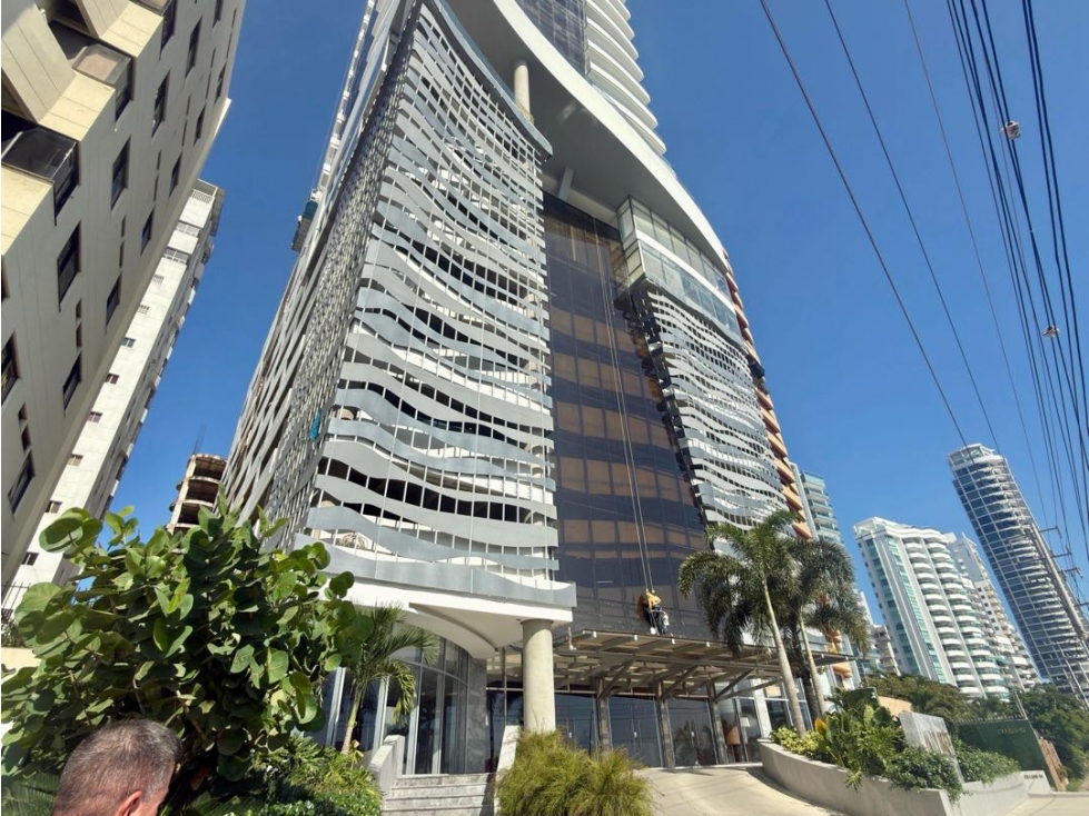 EN VENTA APARTAMENTO 3 ALCOBAS EN EDIFICIO ALLURE CON VISTA A LA BAHÍA