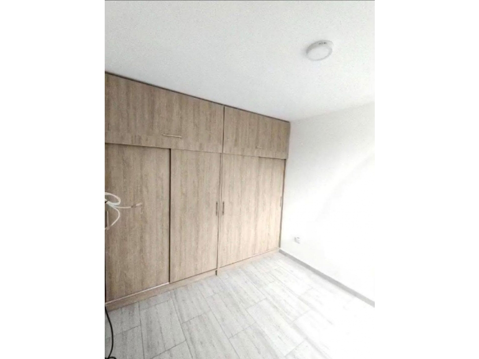EN VENTA APARTAMENTO 3 HABITACIONES EN ACQUAHILLS — foto 4
