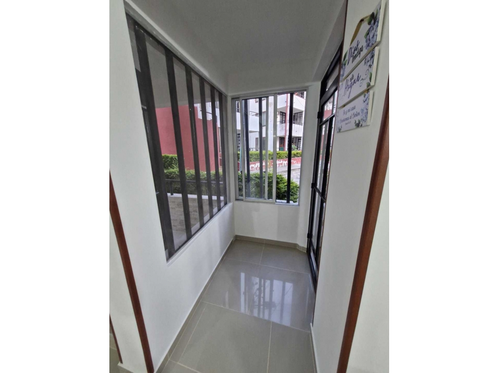 En Venta Apartamento 96 m2 PRIMER PISO, Conjunto con Piscina — foto 4